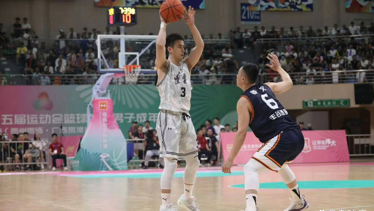 包含辽宁队主力球员表现抢眼,助队取胜的词条 包含辽宁队主力球员表现抢眼,助队取胜的词条