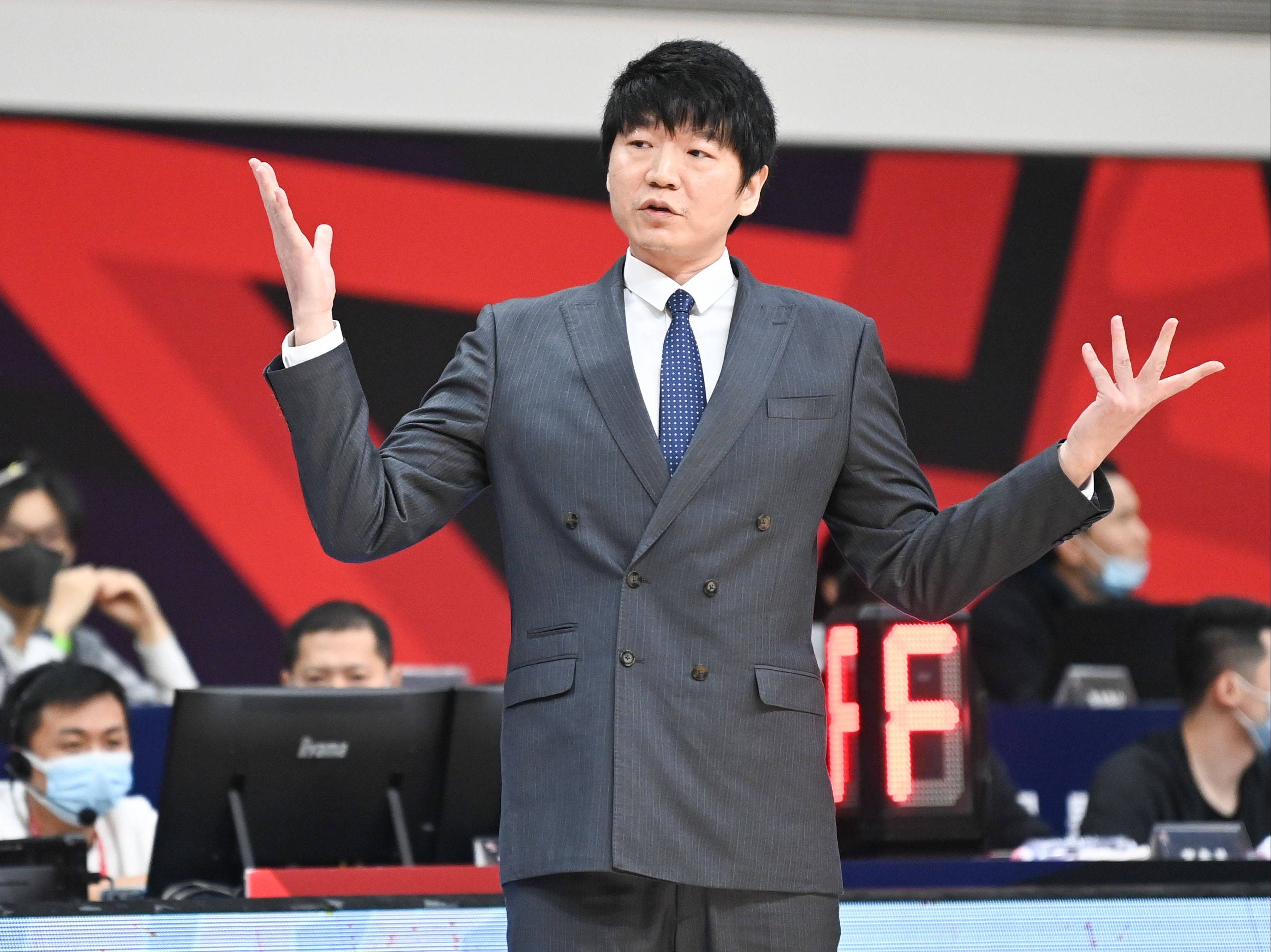 主教练赞扬球员表现,期待更出色表现 主教练赞扬球员表现,期待更出色表现