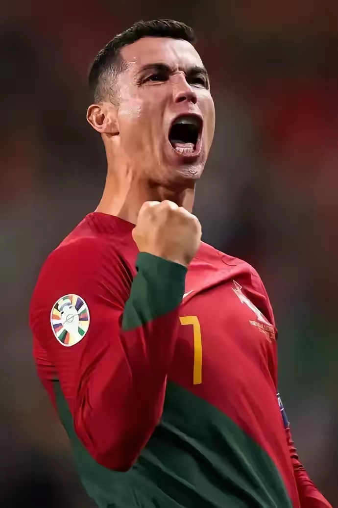 巴西球员连续两轮进球,已成当家射手 巴西球员连续两轮进球,已成当家射手