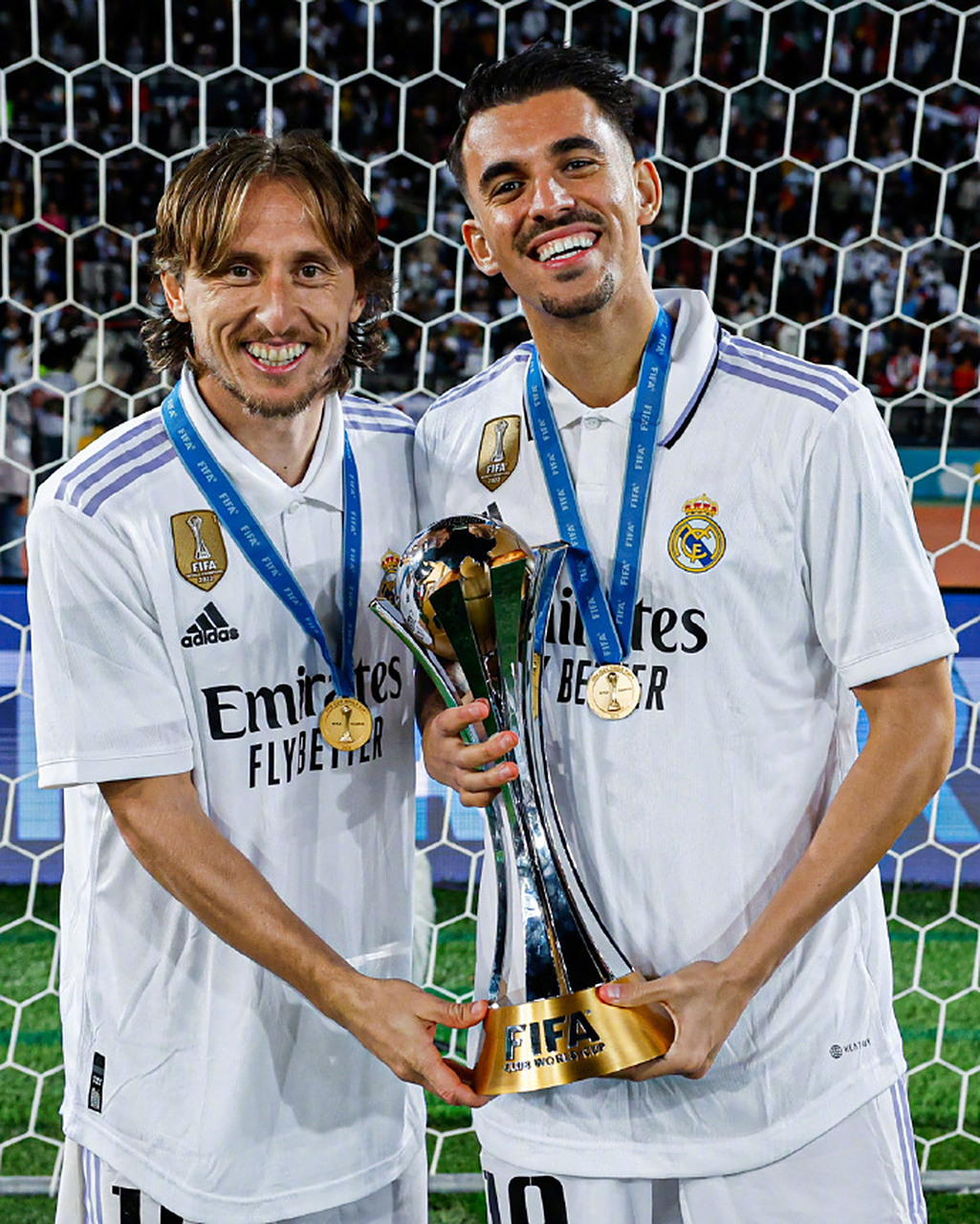 关于毫无悬念!皇马净胜比分晋级冠军杯的信息 关于毫无悬念!皇马净胜比分晋级冠军杯的信息