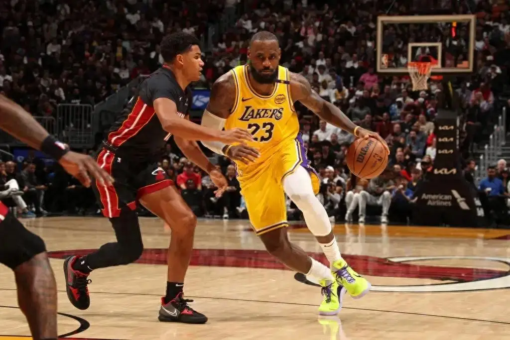 乔治湖人总决赛最佳,湖人首局击败热火获得领先的简单介绍 乔治湖人总决赛最佳,湖人首局击败热火获得领先的简单介绍