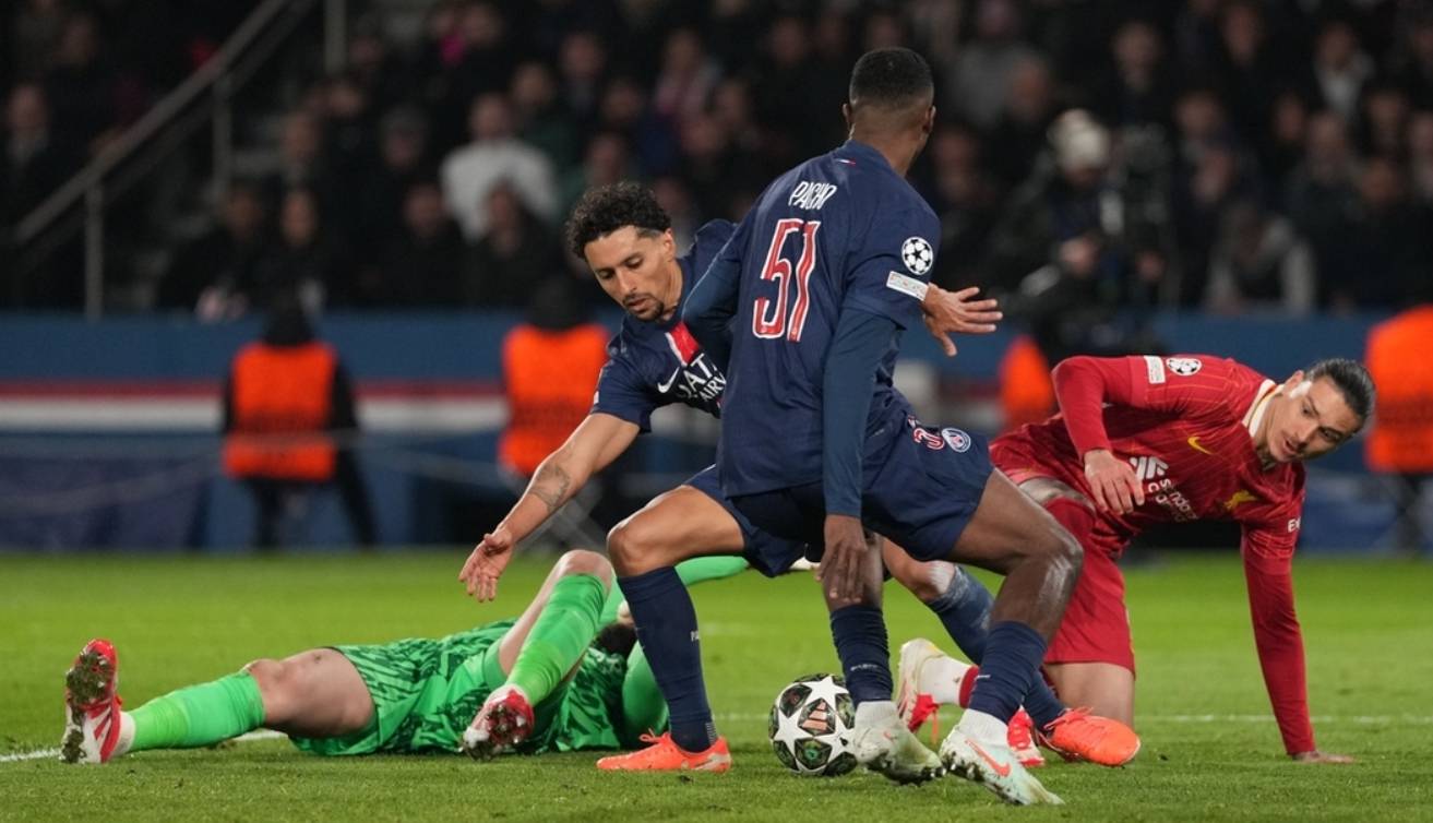 包含欧洲顶级赛事:利物浦主帅怒斥裁判造成球队失利的词条 包含欧洲顶级赛事:利物浦主帅怒斥裁判造成球队失利的词条