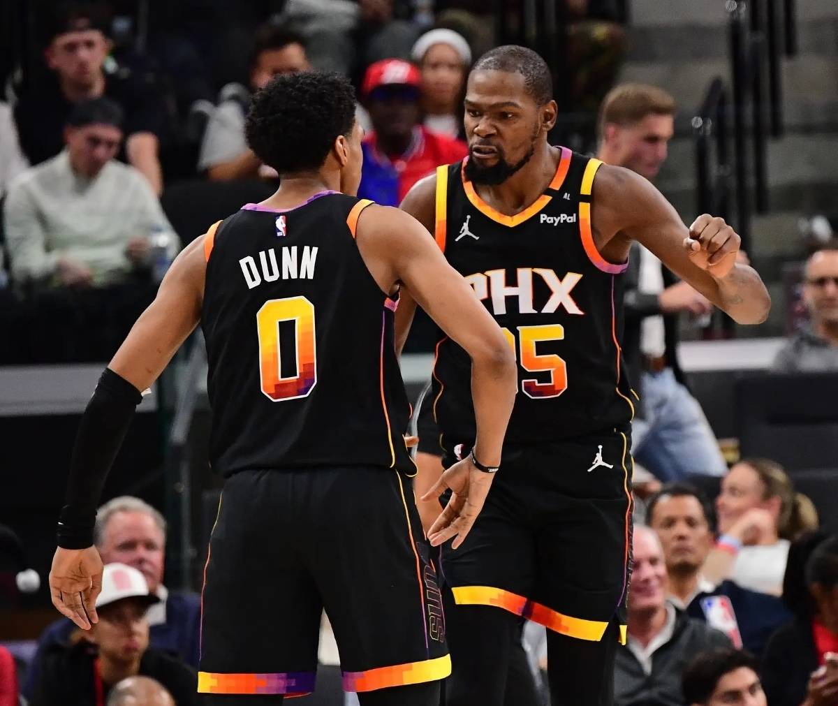 B体育直播-76人击败黄蜂,取得两连胜