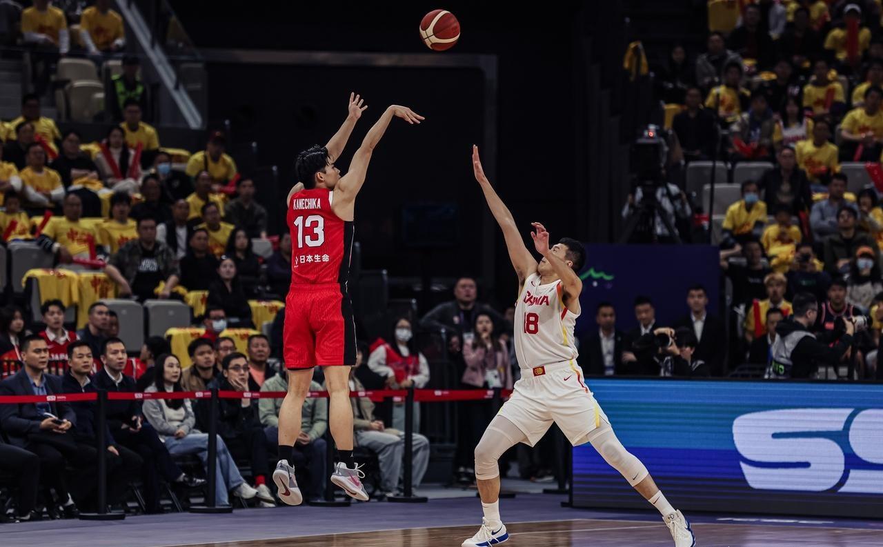 武汉男篮大比分获胜,绝杀惊艳 武汉男篮大比分获胜,绝杀惊艳