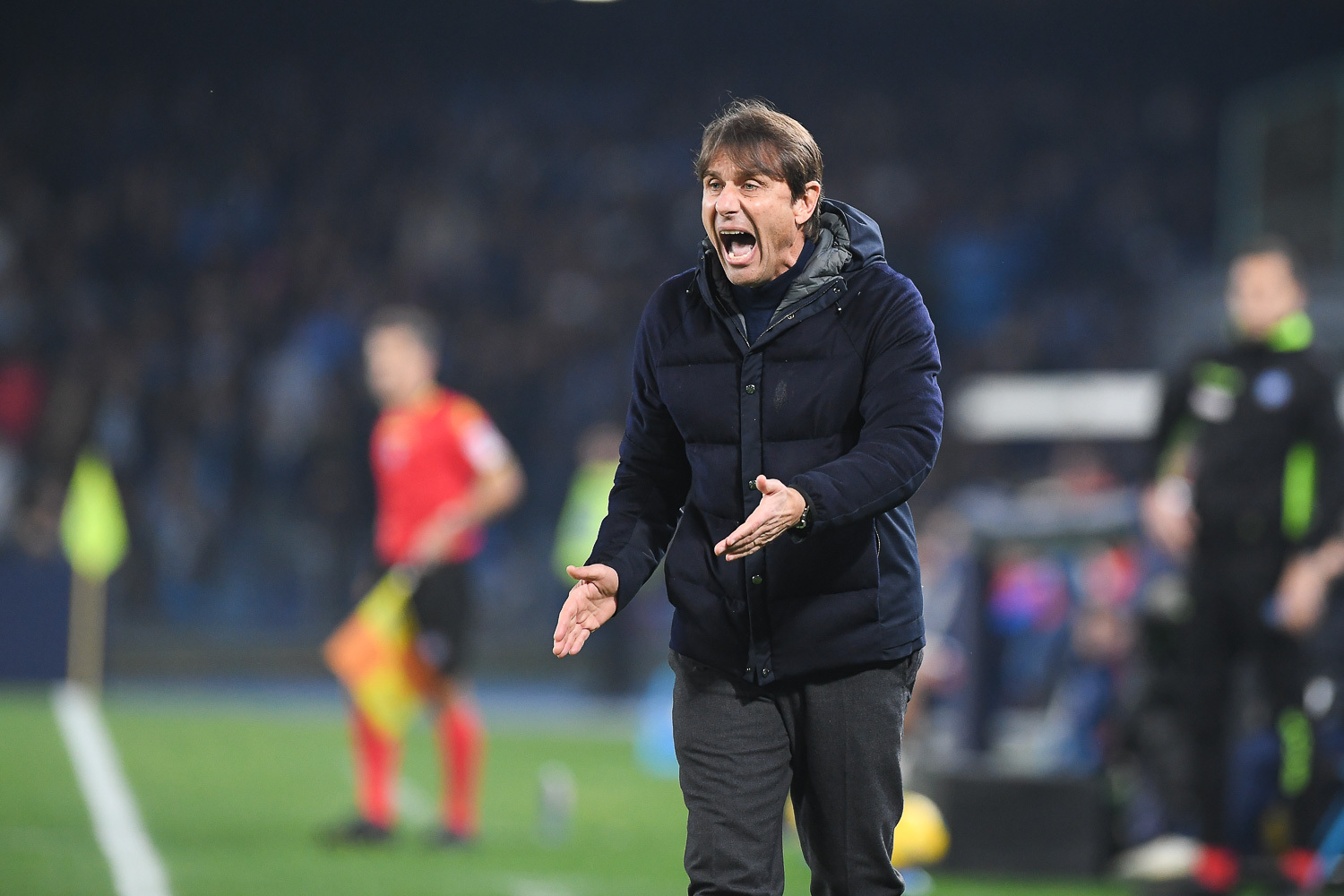 B体育网页版登录入口-那不勒斯攻击火力全开，轻松战胜对手的简单介绍